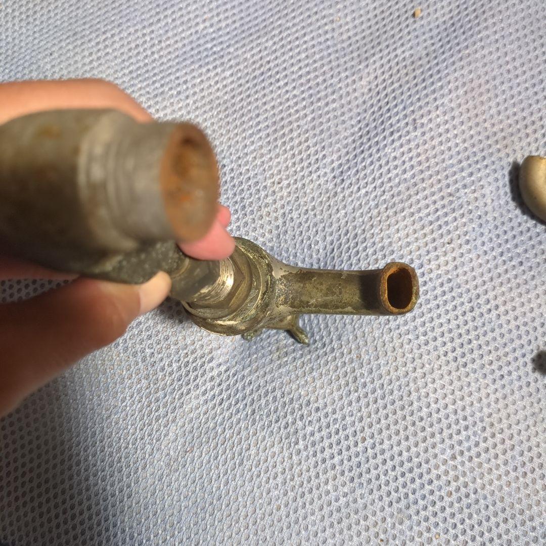 Retro Metal Faucet for Cold and Hot Water